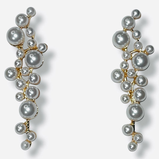 Elegant Gold Earrings with Pearl Accents